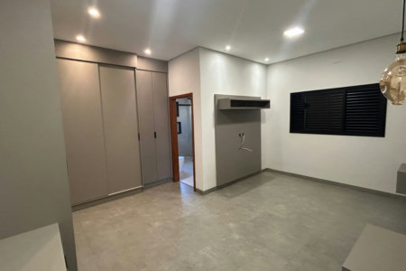 Casa à venda com 3 suítes em Três Lagoas, MS