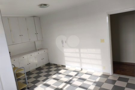 Apartamento à venda com 3 quartos, sendo 1 suíte,  em Lapa, São Paulo, SP
