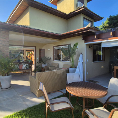 Casa à venda com 4 suítes em Manguinhos, Armação dos Búzios, RJ