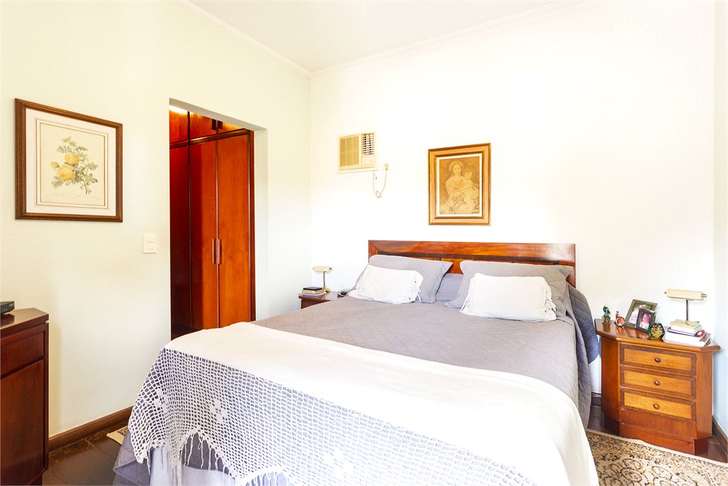 Apartamento à venda com 4 quartos, sendo 3 suítes, em Jardim Prudência, São Paulo, SP
