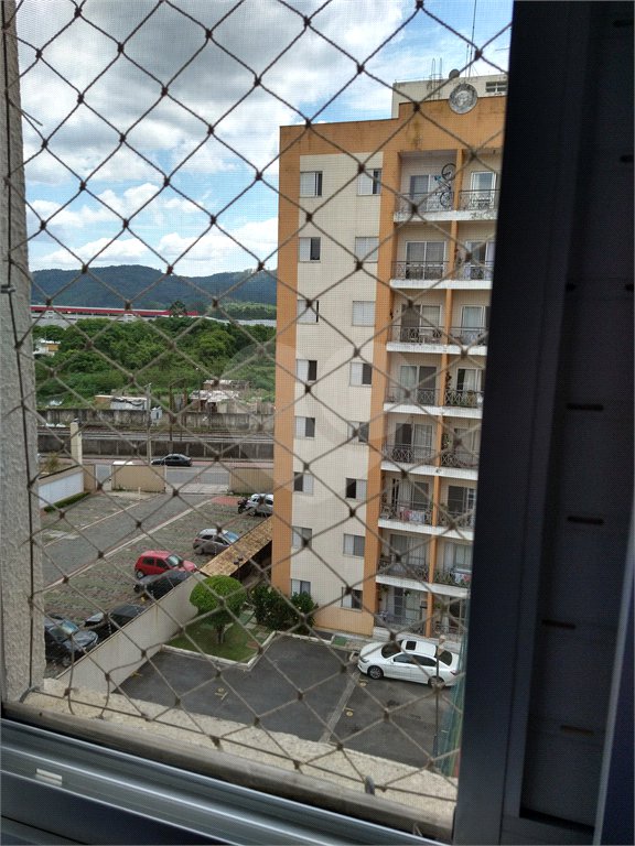 Apartamento à venda com 3 quartos, sendo 1 suíte, em Vila Rubens, Mogi das Cruzes, SP