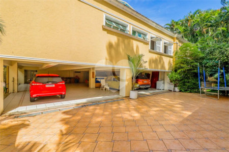 Casa de Vila à venda com 4 quartos, sendo 2 suítes,  em Butantã, São Paulo, SP