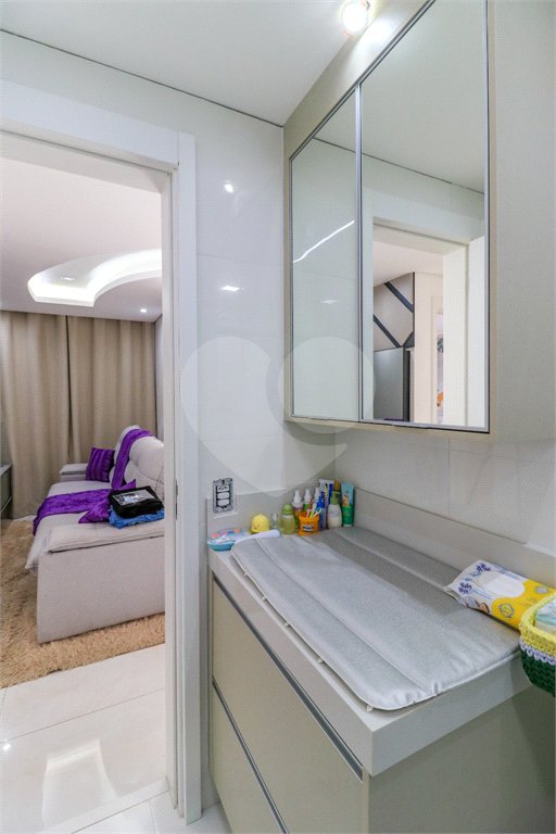 Apartamento à venda com 3 quartos, sendo 1 suíte, em Santo Amaro, São Paulo, SP