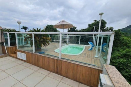 Casa para alugar com 5 suítes no condomínio Recanto das Garças V, Cotia - SP