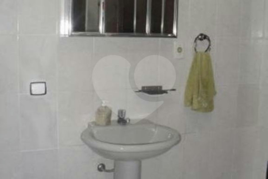 Sobrado à venda com 3 quartos, sendo 1 suíte, em Vila Guilherme, São Paulo, SP