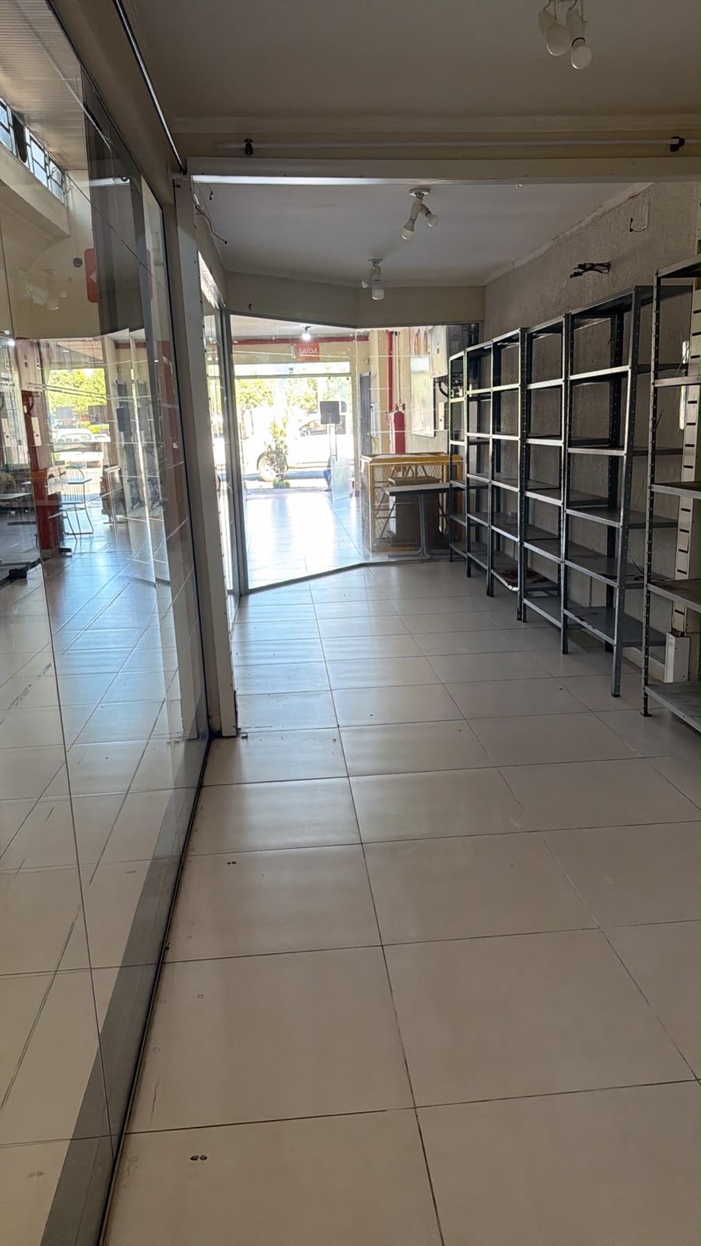 Sala para alugar em Jardim Santo André, Três Lagoas, MS