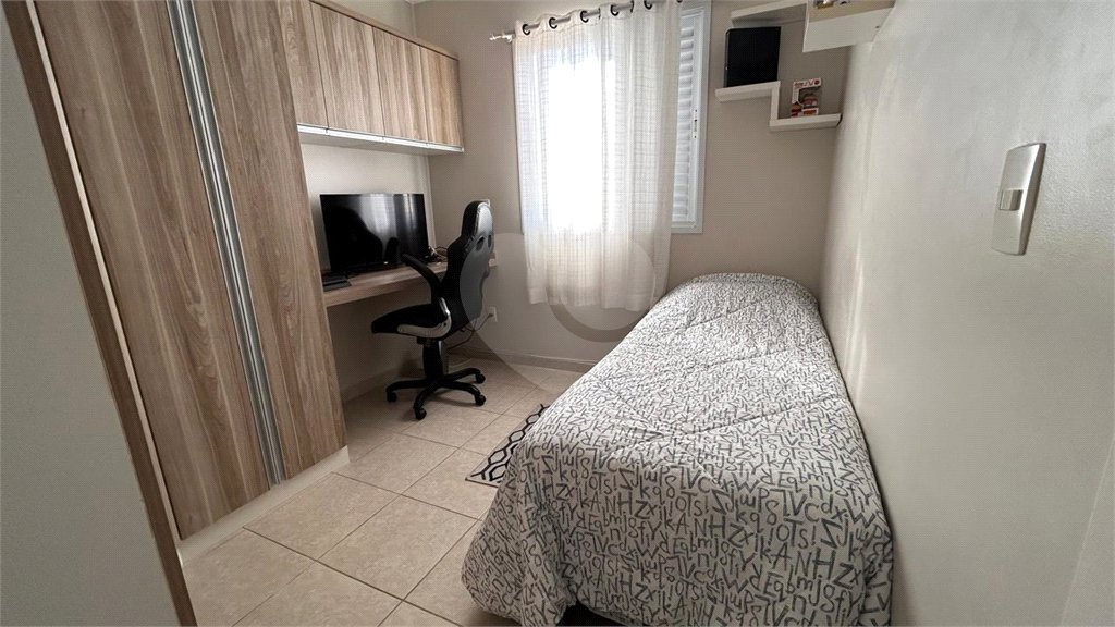 Casa à venda com 4 quartos, sendo 2 suítes, no condomínio Chácara das Palmeiras Imperiais, Jundiaí - SP