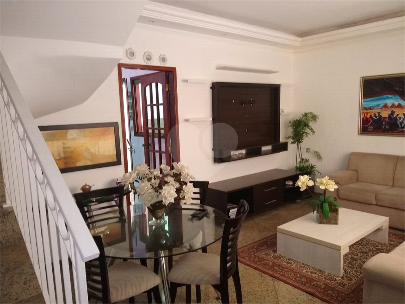 Casa à venda com 3 quartos, sendo 1 suíte, no condomínio Horto Residence, São Paulo - SP
