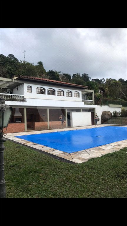 Casa à venda com 6 quartos, sendo 5 suítes, em Roseira, Mairiporã, SP