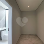 Casa à venda com 3 quartos, sendo 1 suíte,  no condomínio Horto Florestal Villagio, Sorocaba - SP