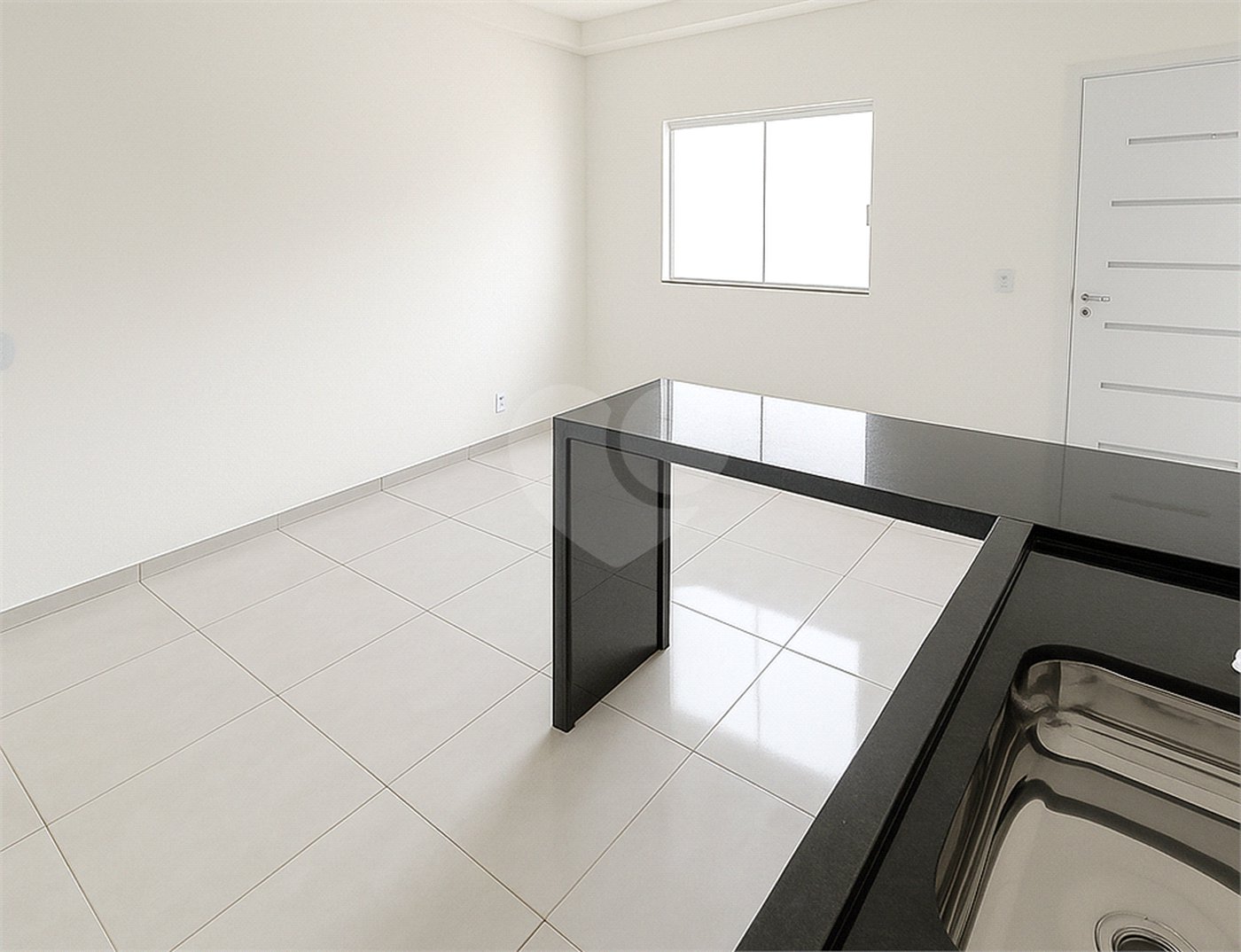 Casa de Vila à venda com 2 quartos em Jardim Residencial dos Reis, Sorocaba, SP
