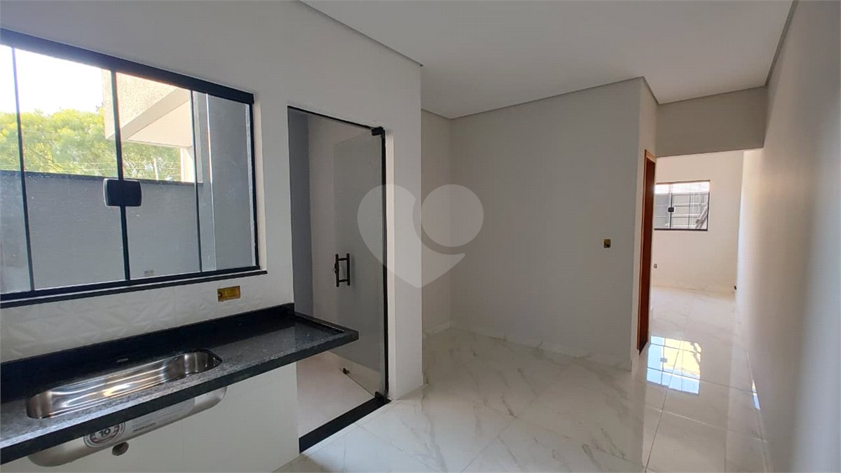 Casa de Vila à venda com 2 quartos em Wanel Ville, Sorocaba, SP