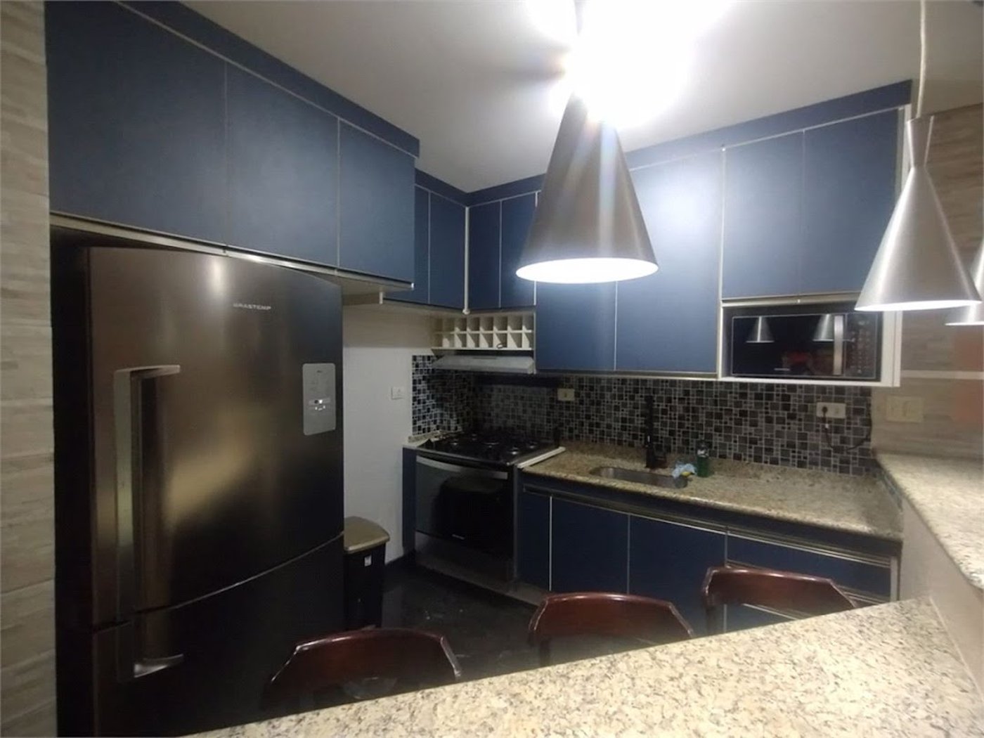 Apartamento com 2 dormitórios à venda, 63 m² por R$ 420.000,00 - Balneário Cidade Atlântica - Guarujá/SP