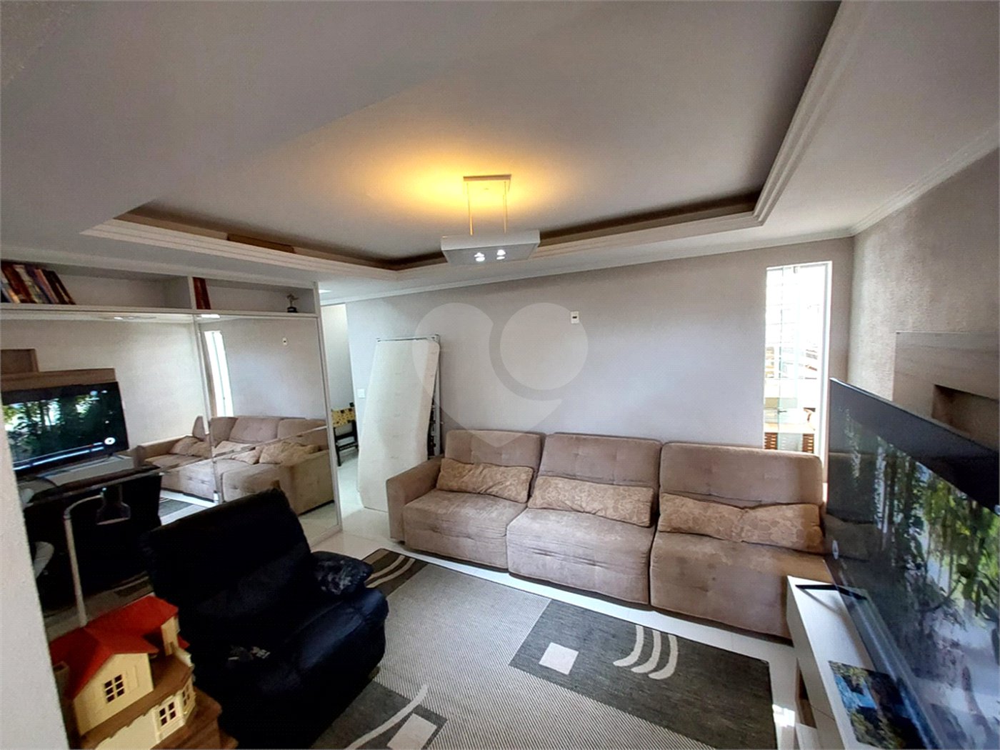 Casa residencial com ponto comercial a venda no Centro