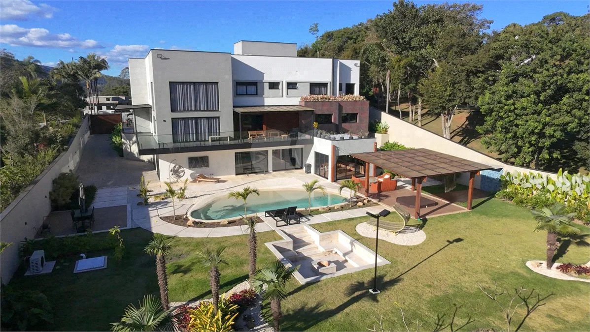 Casa à venda com 4 suítes no condomínio Campos de Mairiporã Gleba 1, Mairiporã - SP