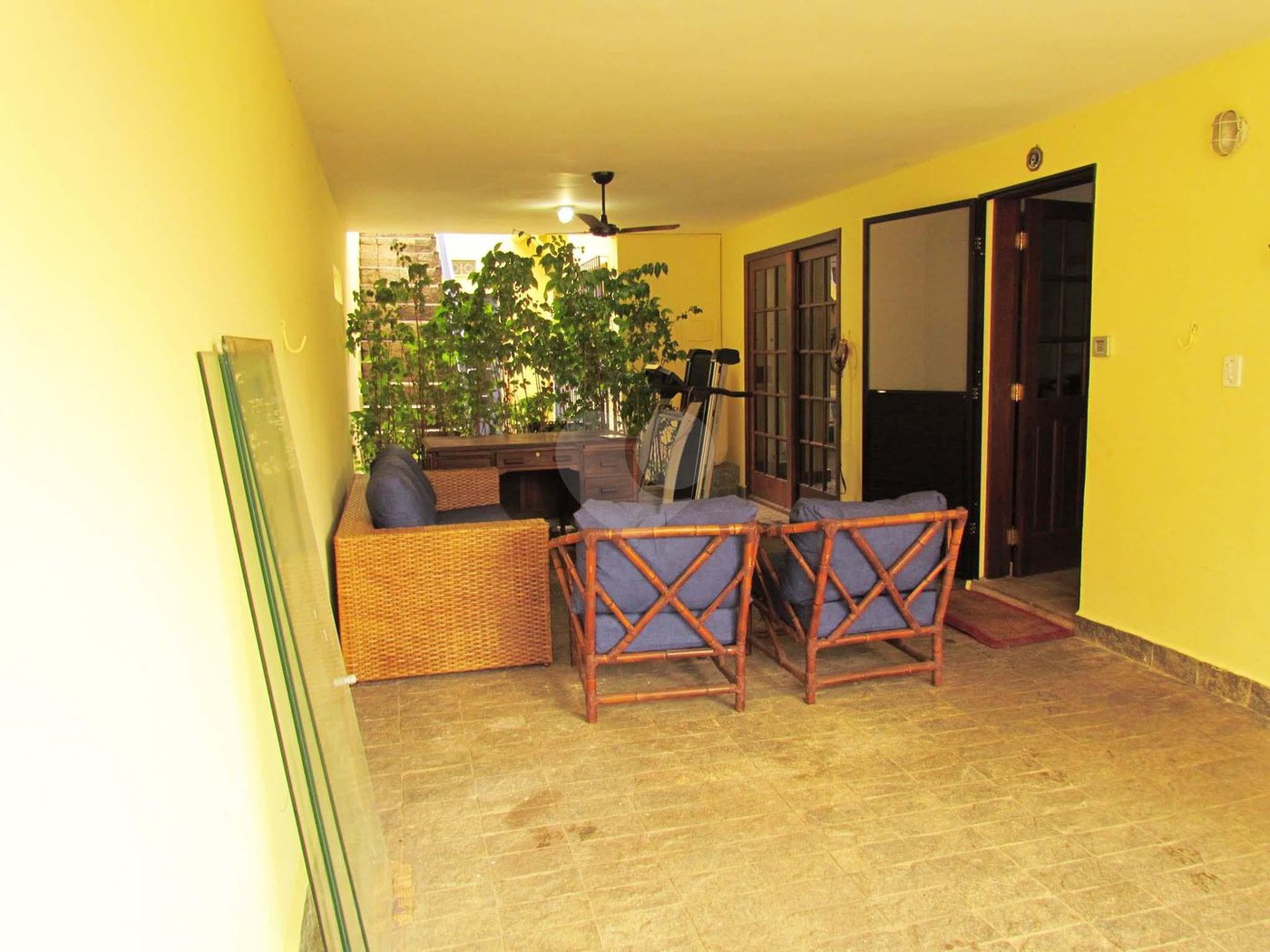 Casa de Vila à venda com 4 quartos, sendo 1 suíte, em Chácara Monte Alegre, São Paulo, SP