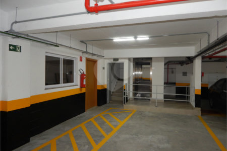 Prédio à venda em Cambuci, São Paulo, SP