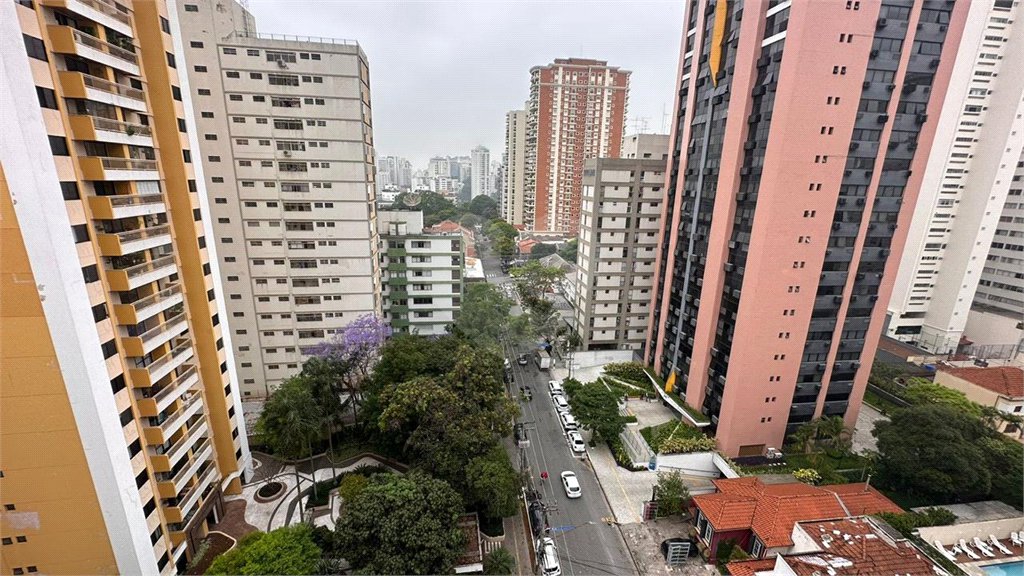 Cobertura à venda ou para alugar com 4 quartos, sendo 2 suítes, em Perdizes, São Paulo, SP