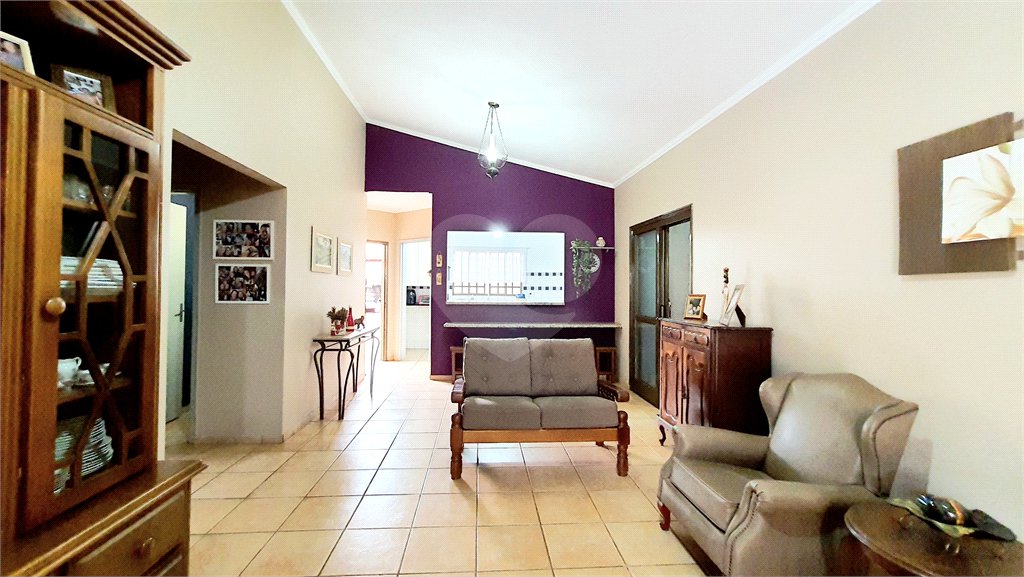 Casa de Vila à venda com 2 quartos, sendo 1 suíte,  em Residencial e Comercial Palmares, Ribeirão Preto, SP