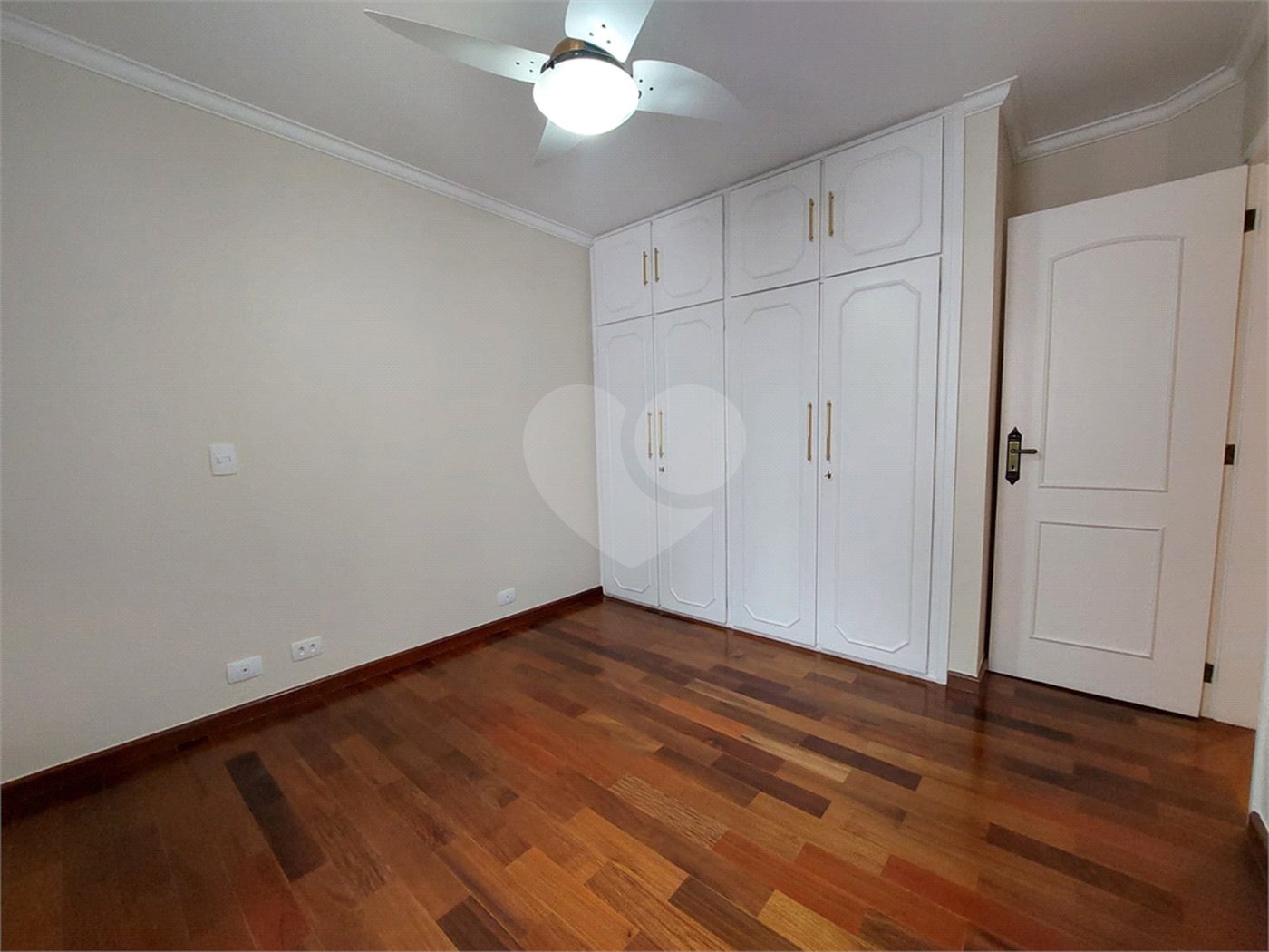 Apartamento à venda com 3 quartos, sendo 1 suíte, em Sumaré, São Paulo, SP