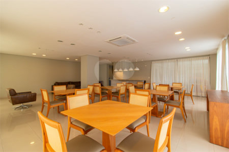 Apartamento à venda com 3 suítes em Chácara Santo Antônio, São Paulo, SP