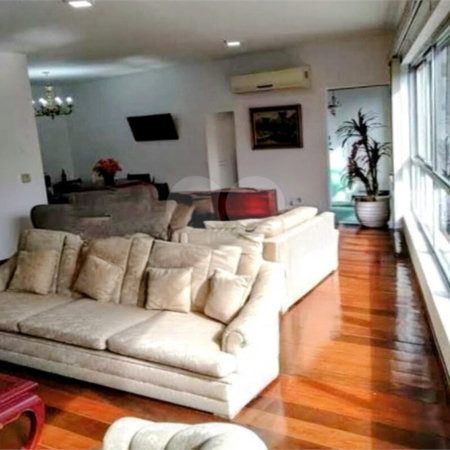 Apartamento à venda com 4 quartos, sendo 2 suítes,  em Tijuca, Rio de Janeiro, RJ