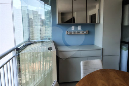 Apartamento à venda com 2 suítes em Vila Dom Pedro I, São Paulo, SP
