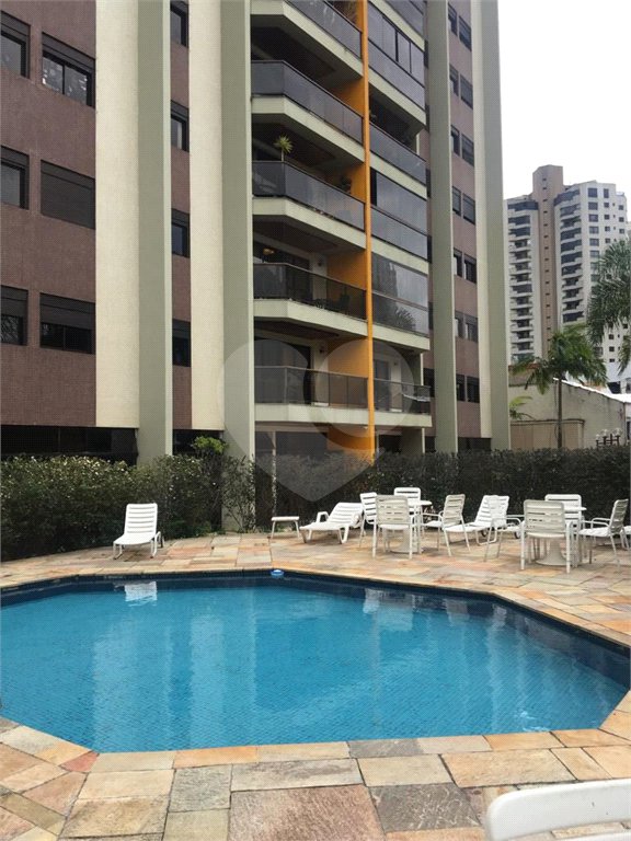 Apartamento à venda com 4 quartos, sendo 2 suítes, em Vila Mariana, São Paulo, SP