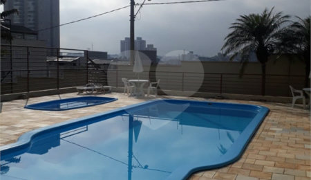 Apartamento à venda com 3 quartos, sendo 1 suíte,  em Vila Santana, Mogi das Cruzes, SP