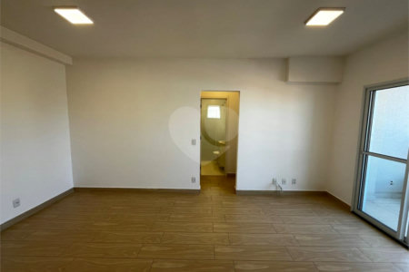 Apartamento à venda com 2 quartos, sendo 1 suíte,  em Vila Aparecida, Itapetininga, SP