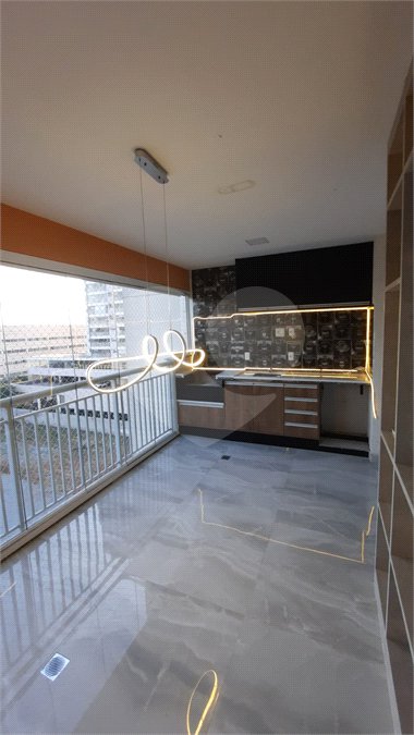 Apartamento à venda com 2 quartos em Santo Amaro, São Paulo, SP