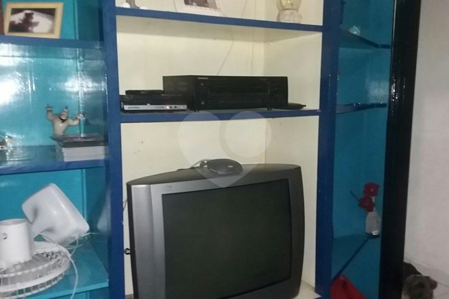 Casa à venda com 3 quartos, sendo 1 suíte, em Santana, São Paulo, SP