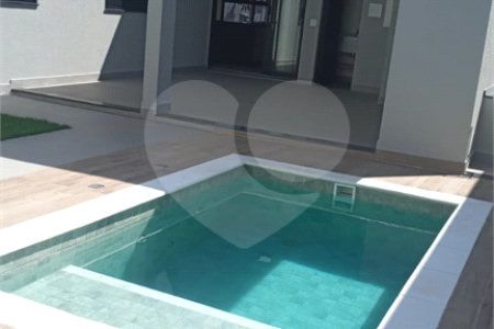 Casa à venda com 3 suítes no condomínio Jardim Residencial Dona Lucilla, Indaiatuba - SP