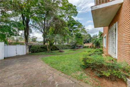 Sobrado à venda com 5 suítes em Alto da Boa Vista, São Paulo, SP