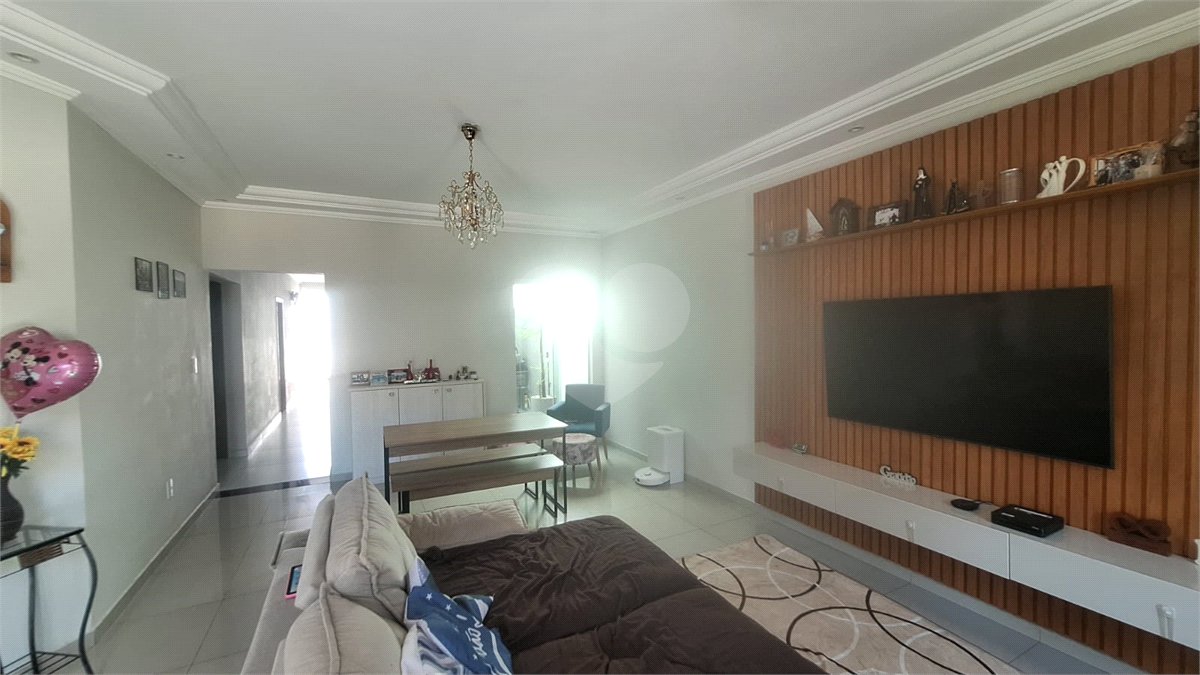 Casa à venda com 3 quartos, sendo 1 suíte, no condomínio Portobello Sorocaba, Sorocaba - SP