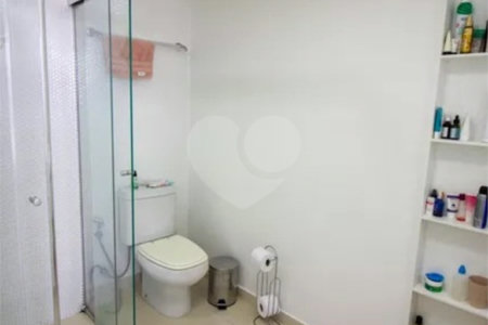 Cobertura amplo com 110m² mobilizada à venda no Campo Belo