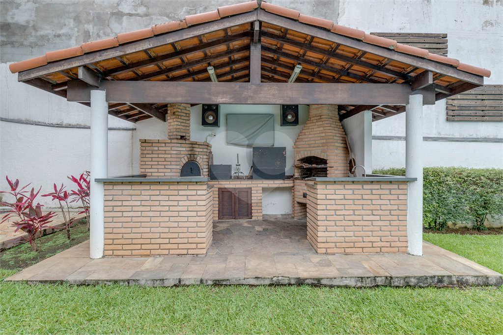 Sobrado à venda com 5 suítes em Alto da Boa Vista, São Paulo, SP