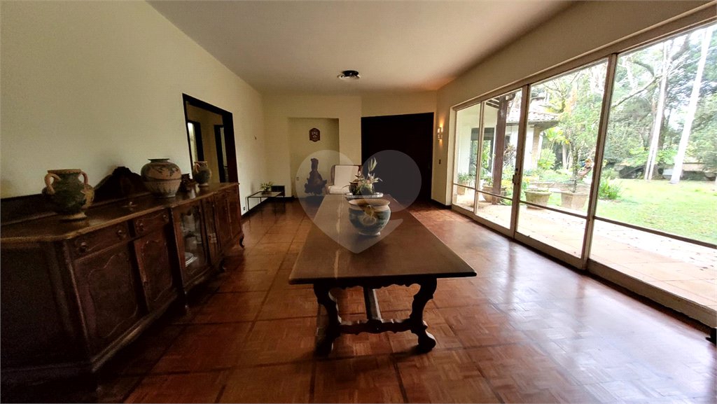 Casa à venda com 4 suítes no condomínio Chácara Flora, São Paulo - SP