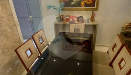 Sobrado à venda com 3 suítes em Vila Nivi, São Paulo, SP