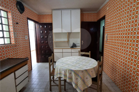Casa à venda com 3 quartos, sendo 1 suíte,  em Jardim Leonor Mendes de Barros, São Paulo, SP