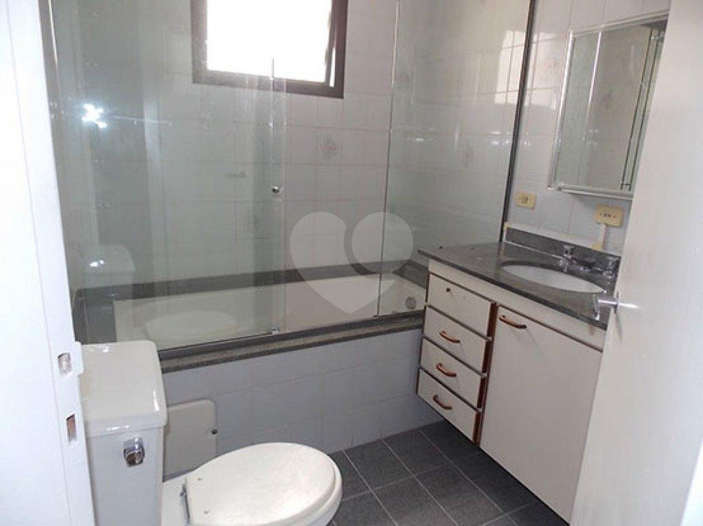 Apartamento à venda com 3 quartos, sendo 1 suíte, em Vila Nair, São Paulo, SP