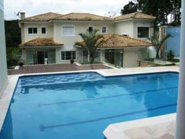 Casa em condomínio à venda com 3 suítes em Serra da Cantareira, Mairiporã, SP