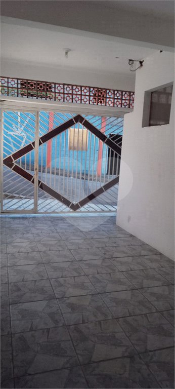 Casa à venda com 3 quartos em Vila Jundiaí, Mogi das Cruzes, SP