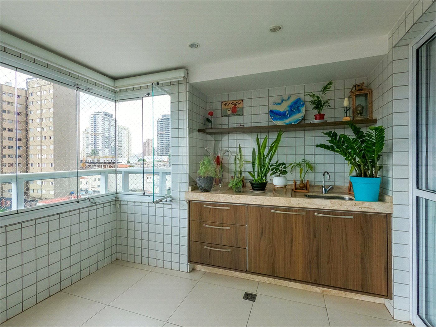 Apartamento à venda com 3 suítes em Vila Dom Pedro I, São Paulo, SP