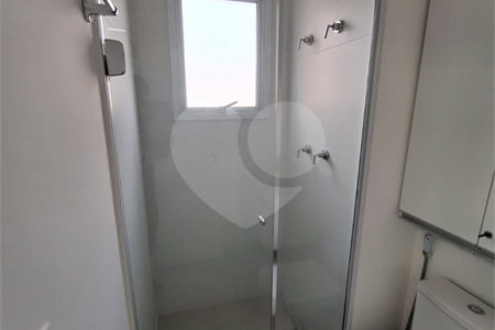 Apartamento à venda com 3 suítes em Vila Anastácio, São Paulo, SP