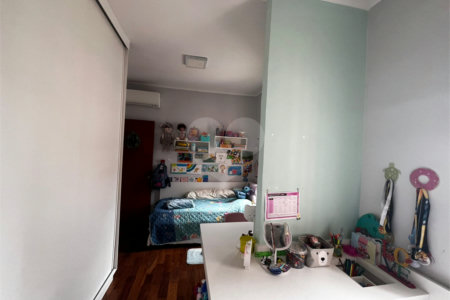 Apartamento à venda com 3 quartos, sendo 1 suíte,  no Centro, São Bernardo do Campo, SP