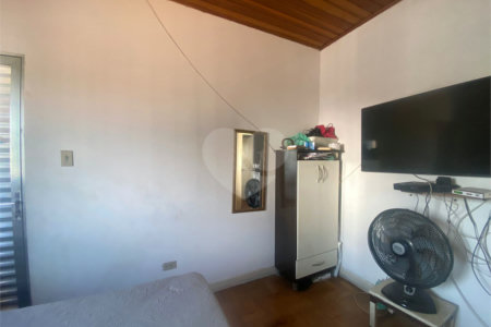 Sobrado à venda com 4 quartos em Vila Gustavo, São Paulo, SP
