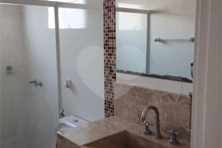 Casa para alugar com 3 suítes no condomínio Residencial Alto de Itaici, Indaiatuba - SP