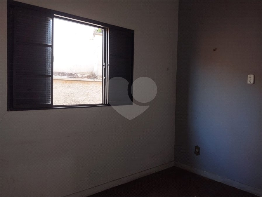Casa Térrea à venda com 3 quartos, sendo 1 suíte, em Vila Xavier (vila Xavier), Araraquara, SP