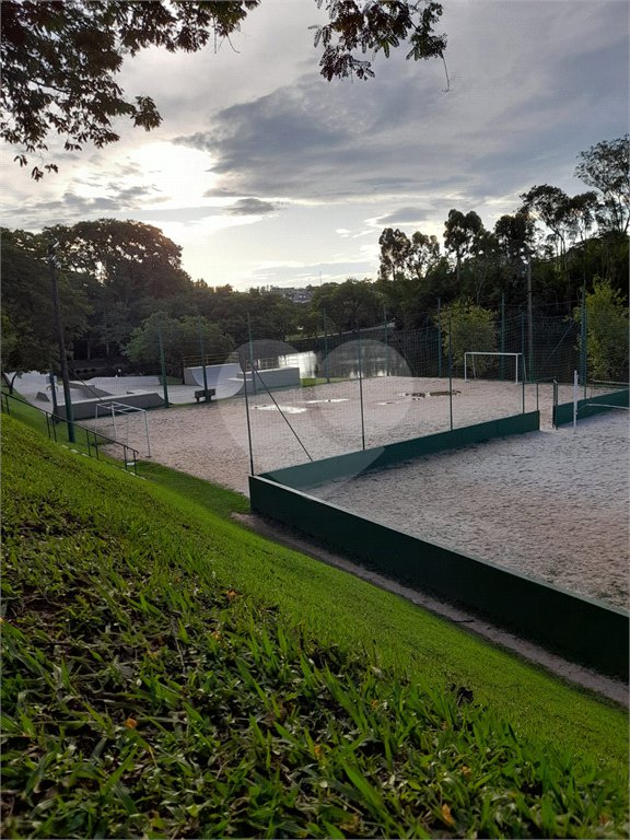 Terreno à venda com 1 suíte no condomínio Estância Marambaia, Vinhedo - SP
